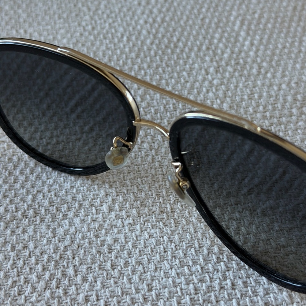 Gucci Black Lens Aviator Sunglasses with Gold Accents - Picture 5 of 7